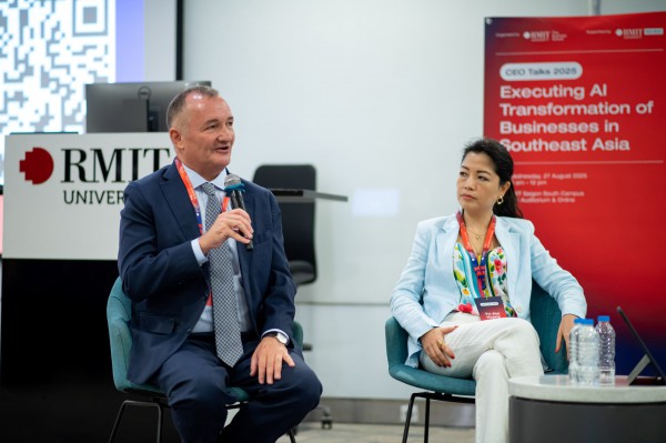 AI dưới góc nhìn của các lãnh đạo KPMG, Airbus, Siemens Healthineers AI dưới góc nhìn của các lãnh đạo KPMG, Airbus, Siemens Healthineers