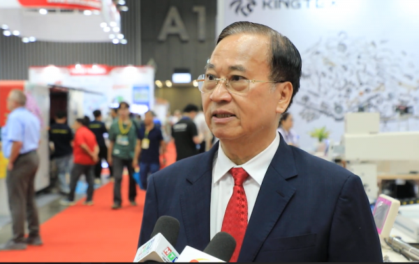 AI và giải pháp bền vững cho ngành dệt may