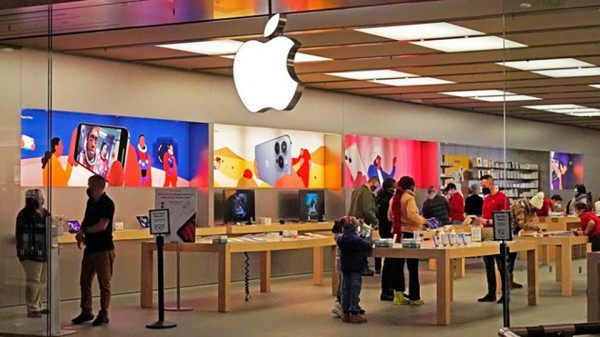 Apple và khởi đầu từ cửa hàng trực tuyến tại Việt Nam