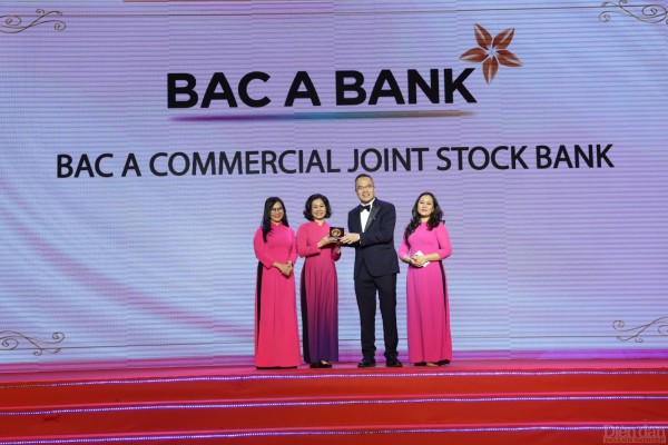 BAC A BANK giành 02 giải thưởng “Nơi làm việc tốt nhất Châu Á 2023” và “Doanh nghiệp Quan tâm Chăm sóc Nhân viên...