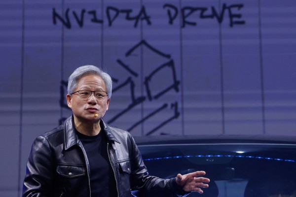 CEO Nvidia: Ưu tiên năng suất hơn là kiểm soát