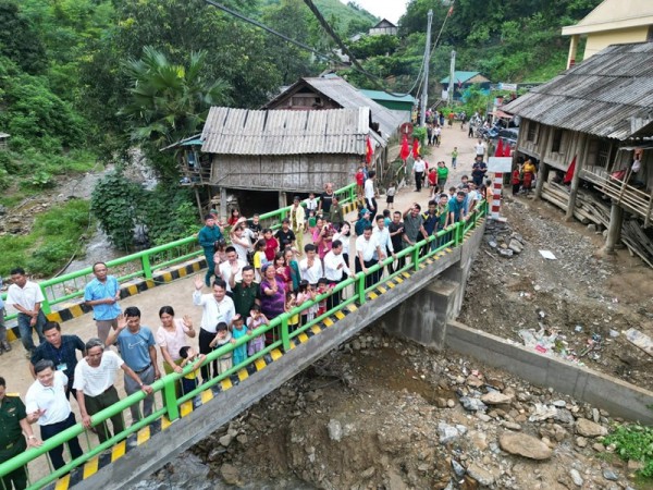Cầu Chà Lắn – Nhịp nối yêu thương giữa đại ngàn Kỳ Sơn