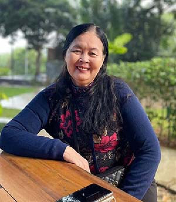 Cây muốn phát triển cần được trồng trên đất tốt Cây muốn phát triển cần được trồng trên đất tốt