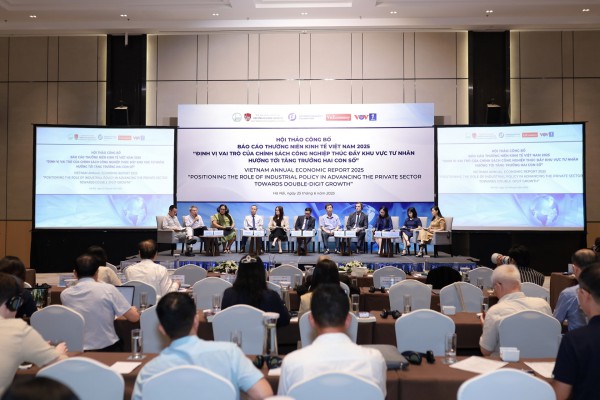 Chính sách công nghiệp tạo động lực bứt phá cho khu vực tư nhân Chính sách công nghiệp tạo động lực bứt phá cho khu vực tư nhân