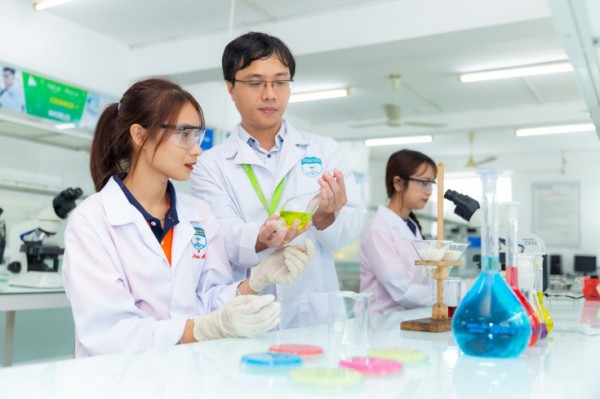 Chuyển hoá nghiên cứu khoa học thành động lực tăng trưởng Chuyển hoá nghiên cứu khoa học thành động lực tăng trưởng