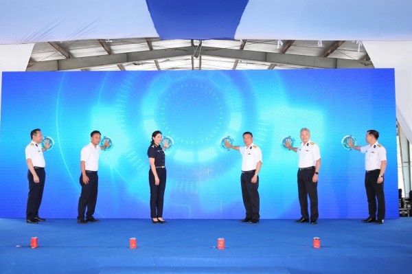 Công bố mở cảng cạn Tân Cảng Long Bình