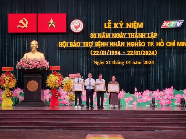 Doanh nghiệp, nhà hảo tâm ủng hộ gần 41 tỉ đồng cho hoạt động xã hội, từ thiện