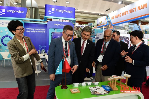 FIATA World Congress 2025: Thúc đẩy chuyển đổi xanh, nâng cao khả năng thích ứng của ngành logistics FIATA World Congress 2025: Thúc đẩy chuyển đổi xanh, nâng cao khả năng thích ứng của ngành logistics