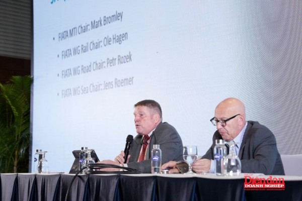 FIATA củng cố vị thế toàn cầu và cảnh báo thách thức về chuỗi cung ứng FIATA củng cố vị thế toàn cầu và cảnh báo thách thức về chuỗi cung ứng