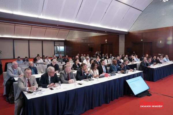 FIATA củng cố vị thế toàn cầu và cảnh báo thách thức về chuỗi cung ứng FIATA củng cố vị thế toàn cầu và cảnh báo thách thức về chuỗi cung ứng