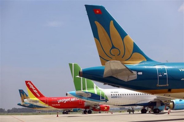 Giá vé “trên trời”, đề xuất gỡ giới hạn hàng không nội địa