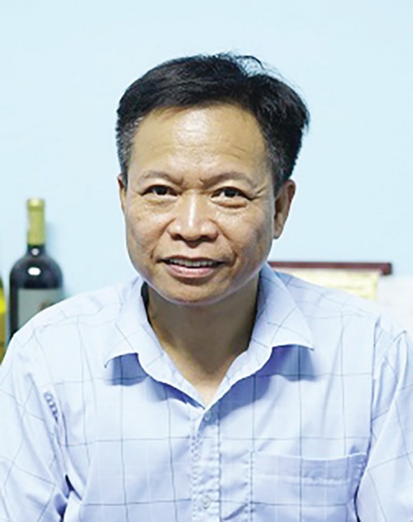 Giữ vững tinh thần cống hiến, đổi mới và vươn lên Giữ vững tinh thần cống hiến, đổi mới và vươn lên