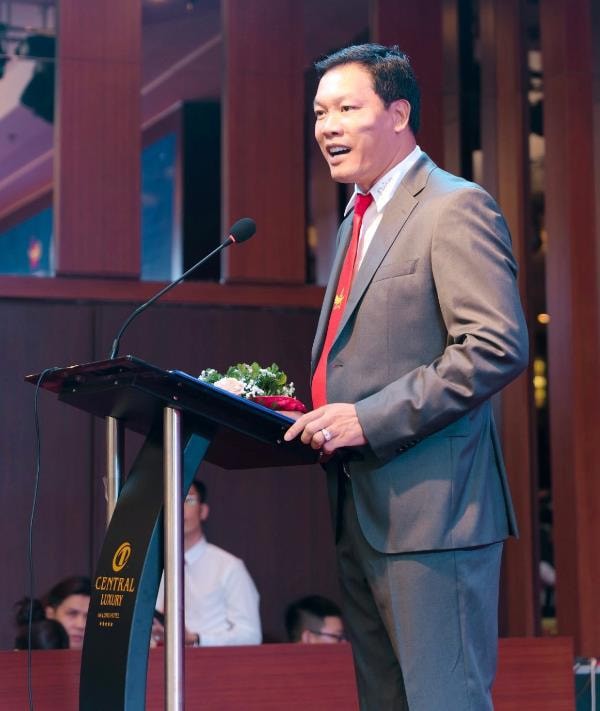 Hành trình từ “người lái đò” đến “kiến trúc sư” những mảng xanh Hành trình từ “người lái đò” đến “kiến trúc sư” những mảng xanh