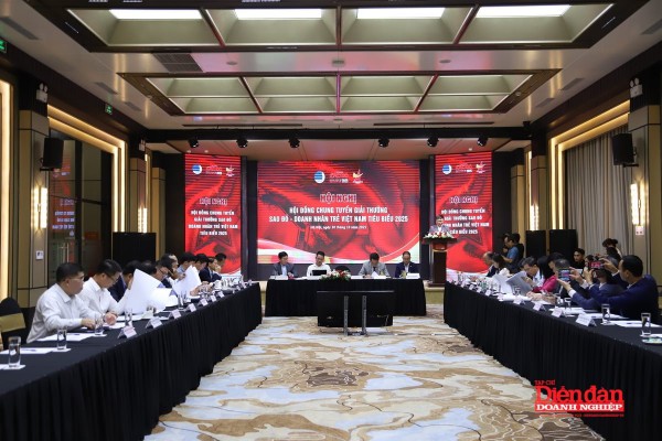 Hội nghị Hội đồng chung tuyển Giải thưởng Sao Đỏ - Doanh nhân trẻ Việt Nam tiêu biểu 2025 Hội nghị Hội đồng chung tuyển Giải thưởng Sao Đỏ - Doanh nhân trẻ Việt Nam tiêu biểu 2025