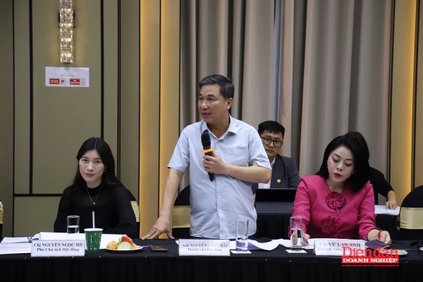 Hội nghị Hội đồng chung tuyển Giải thưởng Sao Đỏ - Doanh nhân trẻ Việt Nam tiêu biểu 2025 Hội nghị Hội đồng chung tuyển Giải thưởng Sao Đỏ - Doanh nhân trẻ Việt Nam tiêu biểu 2025