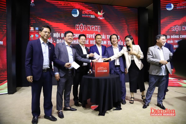 Hội nghị Hội đồng chung tuyển Giải thưởng Sao Đỏ - Doanh nhân trẻ Việt Nam tiêu biểu 2025 Hội nghị Hội đồng chung tuyển Giải thưởng Sao Đỏ - Doanh nhân trẻ Việt Nam tiêu biểu 2025