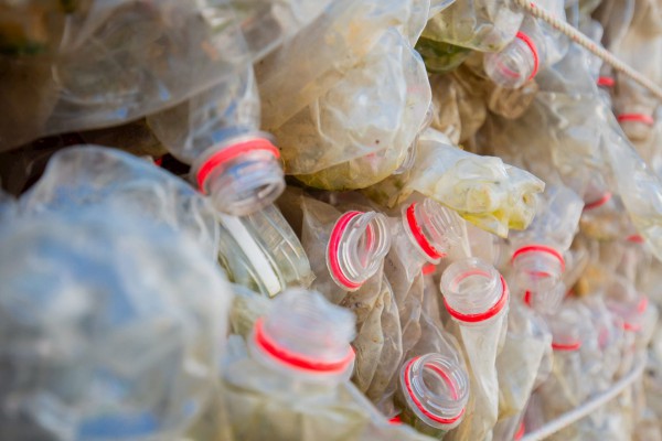 Huy động các doanh nghiệp tham gia hệ sinh thái giảm rác thải nhựa Huy động các doanh nghiệp tham gia hệ sinh thái giảm rác thải nhựa