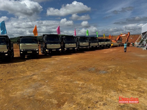 Khởi công Khu công nghiệp cơ khí ô tô Chu Lai Trường Hải mở rộng Khởi công Khu công nghiệp cơ khí ô tô Chu Lai Trường Hải mở rộng