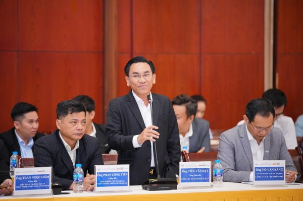 “Khơi thông điểm nghẽn” thúc đẩy phát triển thị trường điện tái tạo cho doanh nghiệp “Khơi thông điểm nghẽn” thúc đẩy phát triển thị trường điện tái tạo cho doanh nghiệp