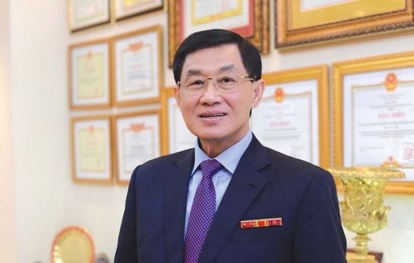 Lấy ý kiến tặng danh hiệu “Anh hùng Lao động” cho doanh nhân Johnathan Hạnh Nguyễn Lấy ý kiến tặng danh hiệu “Anh hùng Lao động” cho doanh nhân Johnathan Hạnh Nguyễn