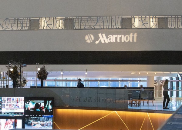 Marriott lấn sân sang bán… quảng cáo
