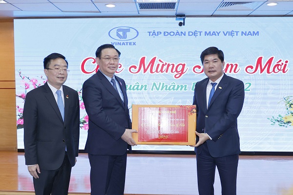 Ngành dệt may "minh chứng” cho sức sống mãnh liệt của doanh nghiệp Việt Nam