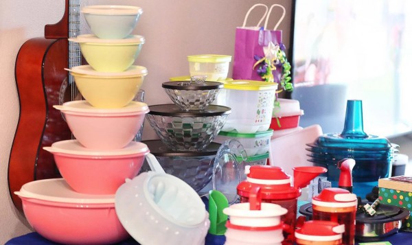 Nguyên nhân sụp đổ của thương hiệu 77 năm tuổi Tupperware