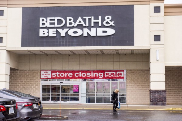 Nhìn lại “cái chết” của “viên ngọc quý” ngành bán lẻ nước Mỹ, Bed Bath & Beyond Nhìn lại “cái chết” của “viên ngọc quý” ngành bán lẻ nước Mỹ, Bed Bath & Beyond