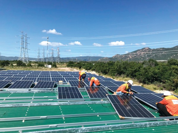 Nhóm giải pháp phát triển thị trường điện cạnh tranh Nhóm giải pháp phát triển thị trường điện cạnh tranh