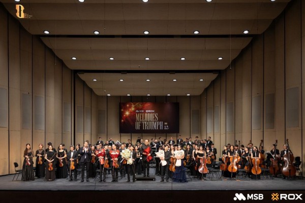 Những màn song tấu ấn tượng của hòa nhạc “Melodies of Triumph”