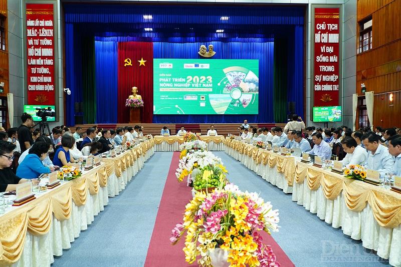 PHÁT TRIỂN NÔNG NGHIỆP VIỆT NAM 2023: Thu hút “đại bàng” đừng quên những “chim sẻ”