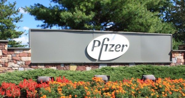Pfizer đang chi “không tiếc tay” hoàn thiện các mảnh ghép?