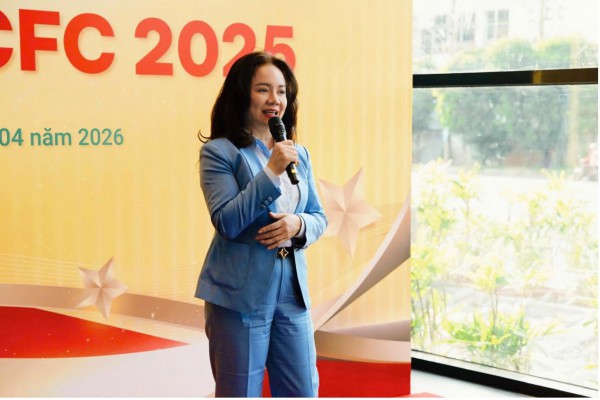 Phân bón Cà Mau vinh danh đại lý đạt kỷ lục tiêu thụ NPK Cà Mau bằng Mercedes-Benz