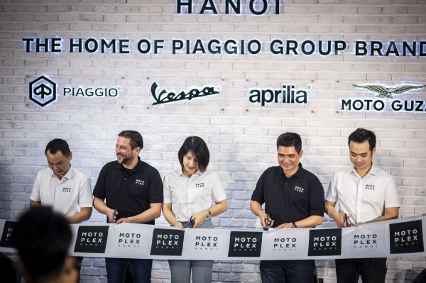 Piaggio khai trương showroom Motoplex tại Hà Nội