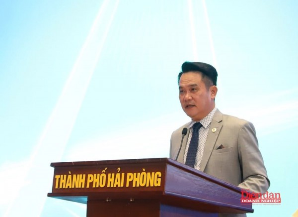 Tăng sức mạnh hợp lực công - tư từ đối thoại thực chất Tăng sức mạnh hợp lực công - tư từ đối thoại thực chất