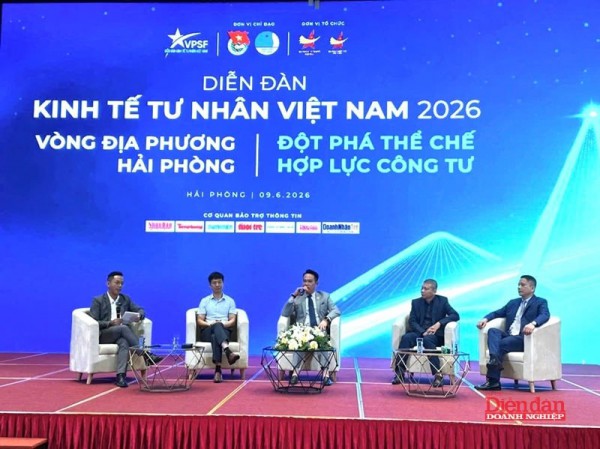 Tăng sức mạnh hợp lực công - tư từ đối thoại thực chất Tăng sức mạnh hợp lực công - tư từ đối thoại thực chất