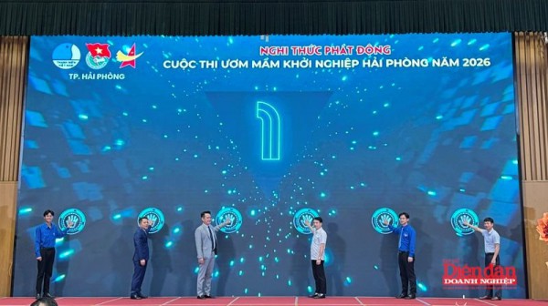 Tăng sức mạnh hợp lực công - tư từ đối thoại thực chất Tăng sức mạnh hợp lực công - tư từ đối thoại thực chất
