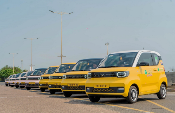 Taxi điện mini, đối thủ đáng gờm