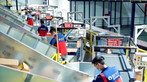 Thỏi nam châm mới hút dòng vốn tư nhân Thỏi nam châm mới hút dòng vốn tư nhân