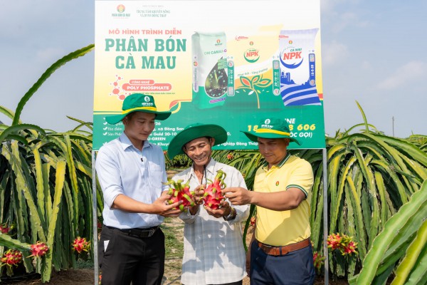 Tiếp sức nhà nông, vượt khó tới mùa vàng