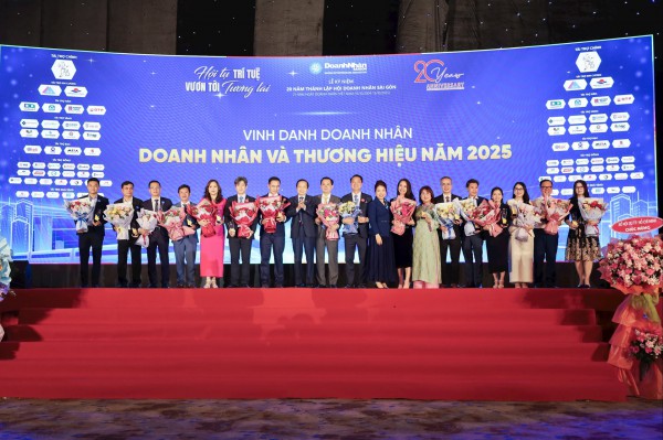 Uuviet Solutions: Khi bản lĩnh và trái tim cùng tạo nên thành công Uuviet Solutions: Khi bản lĩnh và trái tim cùng tạo nên thành công