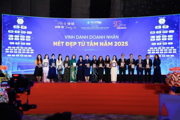 Uuviet Solutions: Khi bản lĩnh và trái tim cùng tạo nên thành công Uuviet Solutions: Khi bản lĩnh và trái tim cùng tạo nên thành công