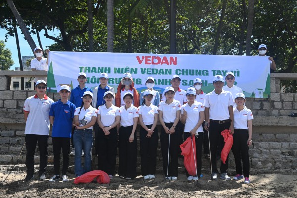 Vedan Việt Nam chung tay tham gia dọn dẹp vệ sinh bãi biển Vũng Tàu