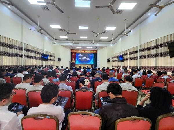 “Đòn bẩy” AI đưa doanh nghiệp Việt ra “biển lớn”