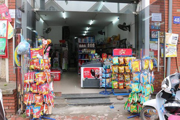 "Cuộc chiến" cửa hàng tiện lợi tại Việt Nam