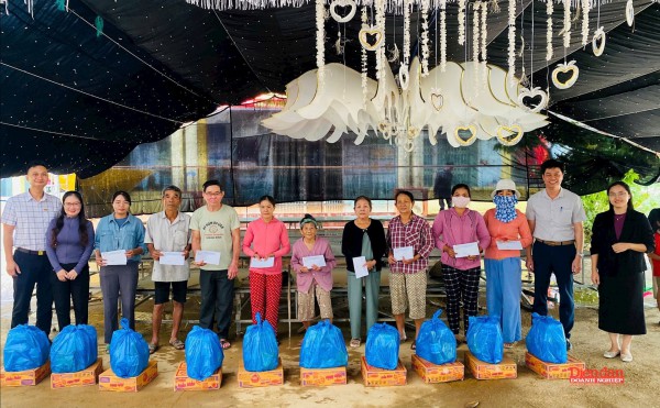 Ứng cử viên ĐB HĐND TP Đà Nẵng Phan Ngọc Minh : thúc đẩy hạ tầng giao thông và đô thị hóa bền vững