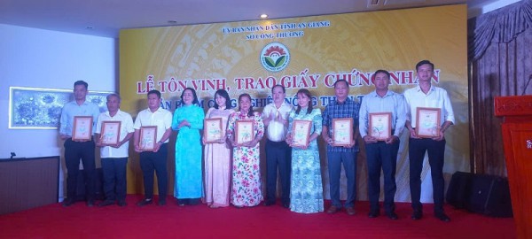 An Giang công nhận 450 sản phẩm công nghiệp nông thôn tiêu biểu