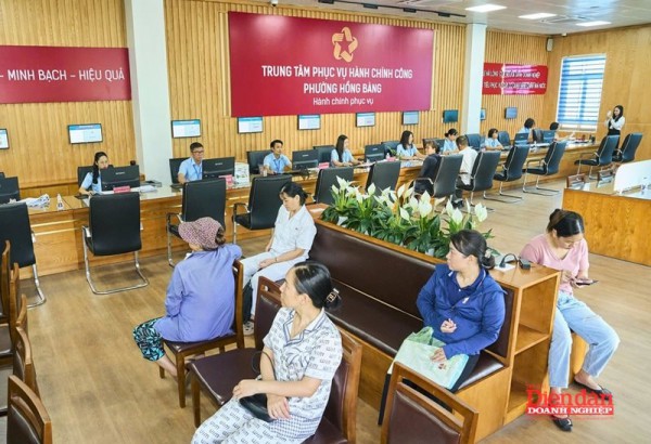 Hải Phòng: Cải cách hành chính, lấy người dân và doanh nghiệp làm trung tâm phục vụ Hải Phòng: Cải cách hành chính, lấy người dân và doanh nghiệp làm trung tâm phục vụ