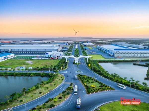 Hải Phòng: Chỉ đạo đẩy nhanh tiến độ các dự án khu kinh tế và cảng biển