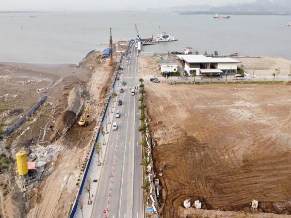 Hải Phòng: "Giải tỏa" áp lực ùn tắc cho Cát Bà
